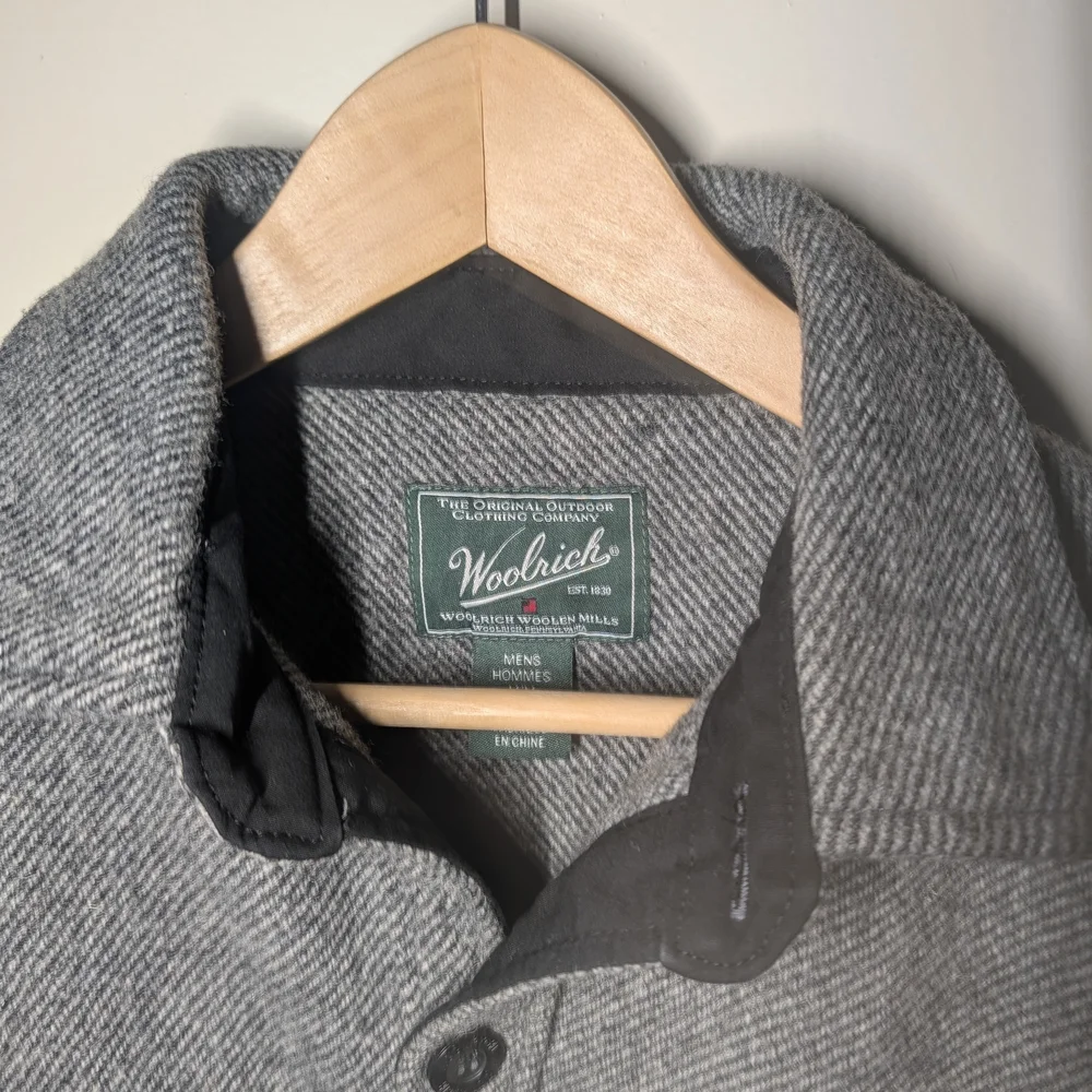 Woolrich Men's Gray Herringbone Shirt Jacket